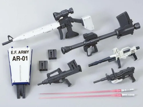 Vista 2 de Bandai Hobby MG 1/100 RGM-79SP GM Sniper II (Dingo Blanco)