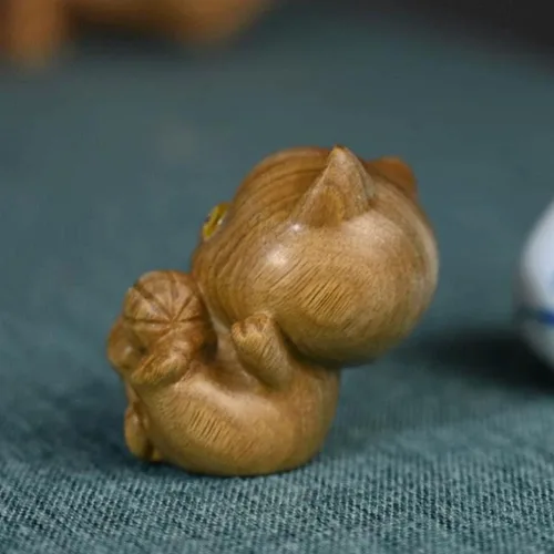Vista 7 de Figura de gato tallada para automóvil, adorno de madera para gato, estatua de gatito pequeño, para amantes de los gatos en miniatura
