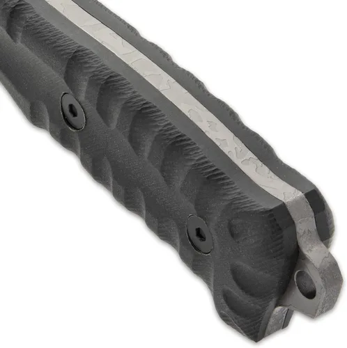 Vista 3 de Combat Machete Gen II y Funda - Hoja de Acero Inoxidable Acabado galvanizado de titanio, mango de TPU - Longitud 17 3/4