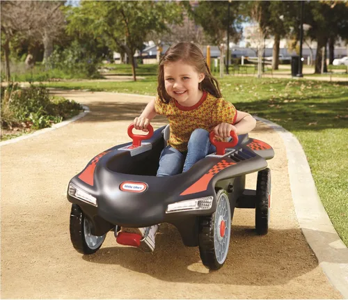 Vista 3 de Little Tikes Jett Car Racer - Coche negro para montar con respaldo de asiento ajustable, dirección de rueda trasera de doble mango, control