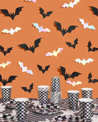 Vista 6 de xo, Fetti Decoración de pared de murciélago de Halloween – 50 piezas Decoración de temporada espeluznante, carteles de fiesta de casa embrujada