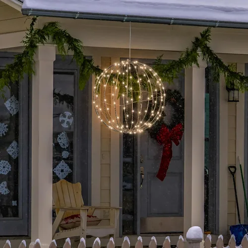 Vista 2 de Alpine Corporation Adorno colgante de metal plegable para interiores y exteriores de 16 pulgadas de alto, con luces LED blancas cálidas, decoración