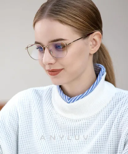 Vista 2 de ANYLUV Blue Light Blocking Glasses fo Men, Fashion Lightwight Blue Light Glasses Computer Screen Blocker Eyewear Transparente/Rojo