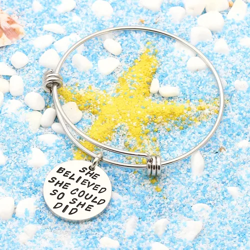 Vista 7 de Pulseras de regalo de graduación para mujer, pulseras de San Valentín para niña, She Believed She Could So She Did (estilo B)