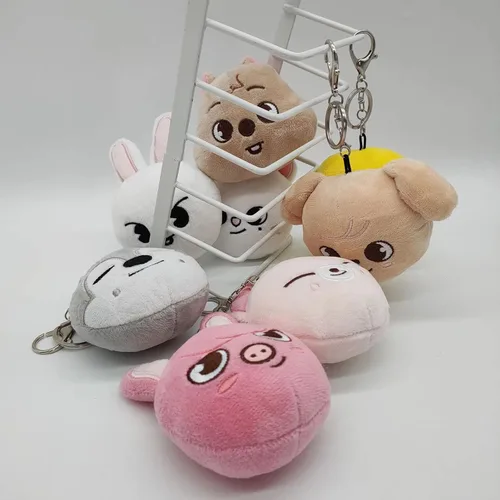 Vista 5 de Kpop Stray Kids Skzoo - Llavero con colgante de muñecas de felpa para niños, Felix Hyunjin Bnagchan Changbin para decoración del hogar