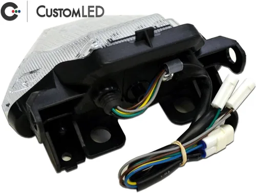 Vista 4 de Blaster-X - Luz trasera LED integrada para Yamaha YZF-R3 2015-2023 (lente transparente)