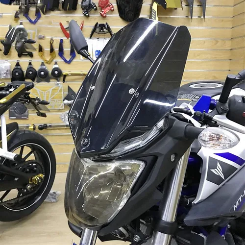 Vista 5 de GLoyer Parabrisas de motocicleta MT 03 Moto Sport Touring Racing con soporte de montaje compatible con MT-03 MT03 FZ-03 FZ03 2016 2017 2018 2019
