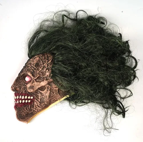Vista 7 de Máscara de Halloween aterradora máscara de látex de pelo blanco máscara de fantasma para fiestas de disfraces y celebraciones encantadas