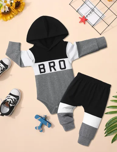 Vista 8 de Ropa de bebé niño de manga larga, sudadera con capucha con estampado de letras + pantalones de retazos, 2 piezas, trajes de otoño e invierno