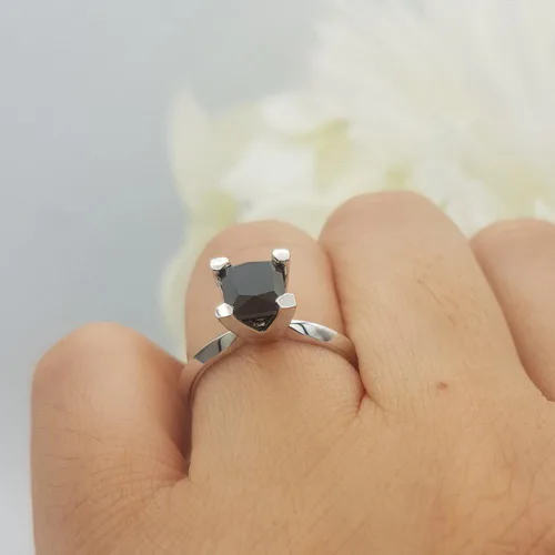 Vista 3 de Dazzlingrock Collection Anillo de compromiso solitario de 14 quilates con diamante negro de corte princesa para mujer, oro blanco