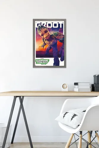 Vista 6 de Trends International Marvel Guardianes de la Galaxia Vol. 3 - Póster de pared Groot One Sheet 22.4L x 14.7W, versión enmarcada de madera de granero