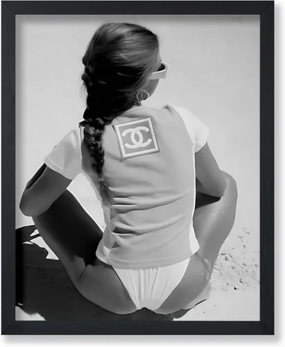 Vista 54 de Póster de arte de moda de Poster Master - Mujer en impresión de auto clásico - Arte en blanco y negro - Arte fotográfico - Arte de autos - Arte