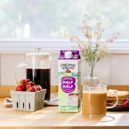 Vista 3 de Organic Valley Organic Half and Half, 32 oz 43 EU