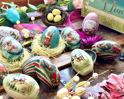 Vista 6 de Bärli - Juego de 10 huevos de Pascua de lata vintage, reutilizables, de metal