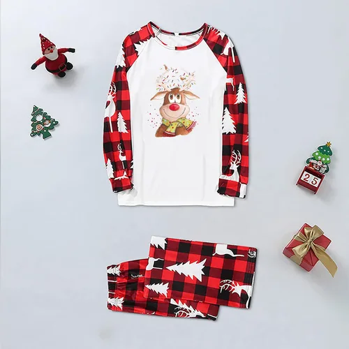 Vista 2 de Pijamas de Navidad familiares a juego, divertidos conjuntos de pijamas de Navidad con bloques de color rojo, pijamas de Navidad para la familia