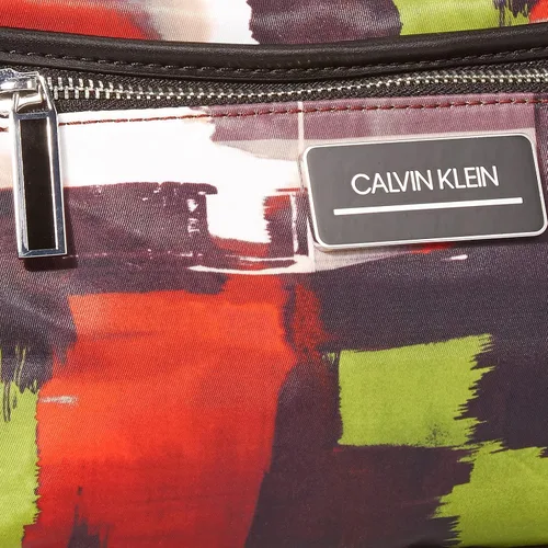 Vista 4 de Calvin Klein Belfast Nylon Key Item Small Crossbody