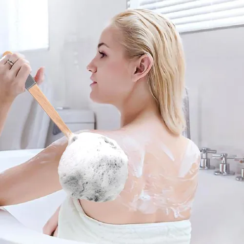 Vista 5 de AmazerBath Esponja de Ducha Loofah Exfoliante para la Espalda, Exfoliante Corporal de Malla Suave de PE con Mango Largo de Madera, Esponja de Baño