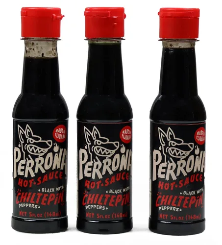 Vista 9 de La Perrona Negra Seafood Hot Sauce Botella de 5 onzas Black Marisco Salsa Picante Extra picante Hecho a mano