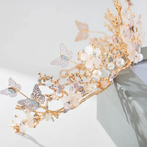 Vista 4 de Yumikoo Corona de flores de hadas para mujer, tocado de flor de perla blanca para fiesta de boda