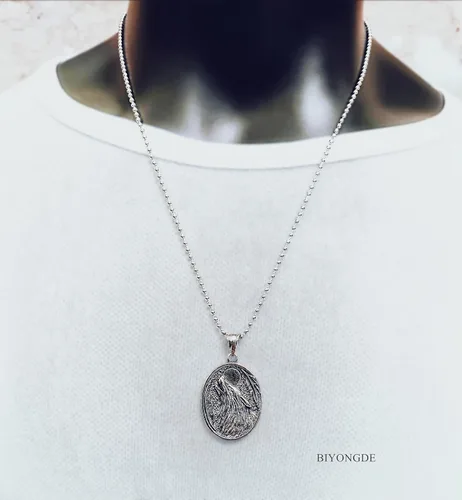 Vista 3 de Colgante de símbolo de lobo vikingo nórdico Vegvisir Mjolnir brújula para hombre, protección de fe, medallón guía amuleto, acero, joyería nórdica