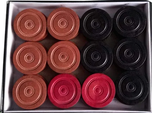 Vista 2 de Carrom Board Monedas de Madera 24-Coins 1-Striker Utilizado en el Torneo Internacional Carrom 100% Original