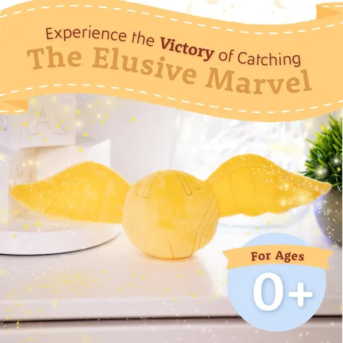 Vista 4 de Kids Preferred Harry Potter Golden Snitch - Animal de peluche con una suave bola dorada con alas bordadas detalladas para bebés, niños pequeños