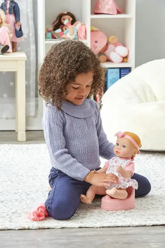 Vista 8 de Madame Alexander Muñeca de bebé Potty Pals de 13 pulgadas, tono de piel claro