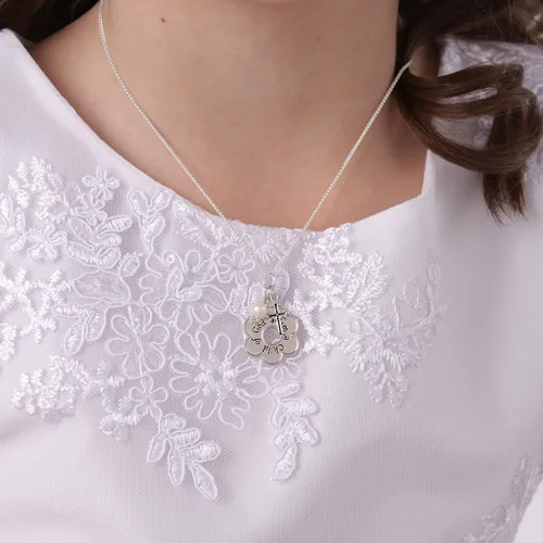Vista 4 de Collar de plata de ley con diseño de margaritas "Soy un hijo de Dios" para niñas