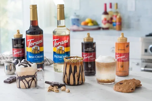Vista 3 de Torani Puremade - Paquete variado de salsa de postre y bebidas, caramelo de chocolate, chocolate negro, chocolate blanco y caramelo, 16.5 onzas