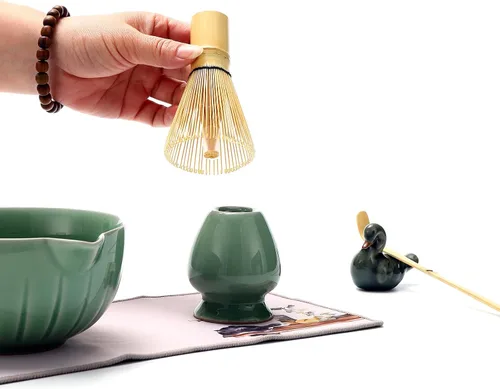 Vista 4 de Accesorio de ceremonia de matcha, batidor de matcha glaseado temmoku, cuchara tradicional (chashaku), cuchara de té, soporte para batidor, 1 tazón