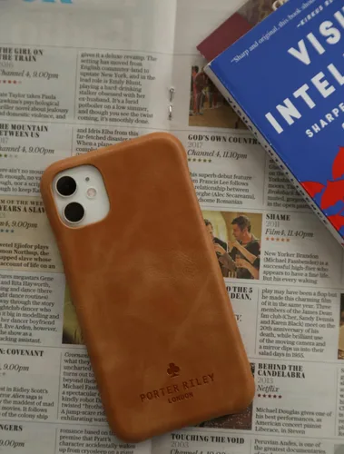 Vista 6 de Porter Riley - Funda de cuero para iPhone XR. Funda delgada de cuero genuino premium (bronceado)