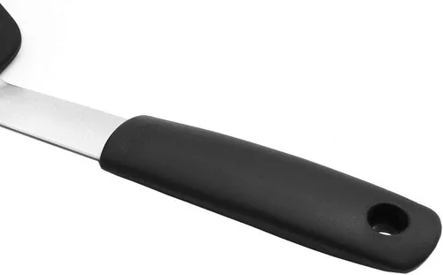 Vista 4 de Espátula giratoria de silicona flexible, versátil 600F resistente al calor, antiadherente y buen agarre, color negro