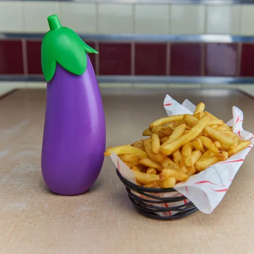 Vista 3 de Bubblegum Stuff Botella de Salsa de Berenjena - Botella de Salsa Inspirada en Emojis - Accesorios de Cocina - Botella de Mayonesa y Ketchup de 34,4