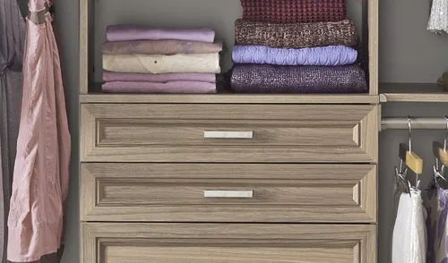 Vista 2 de Cubículo ClosetMaid SuiteSymphony de 25 x 6 pulgadas Gris natural