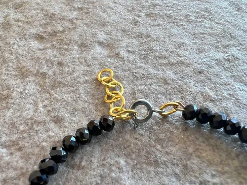 Vista 3 de St Benedict Bracelet Medal, Saint Benedict Bracelet, Exorcism Protection, San Benito Bracelet, Pulsera De San Benito