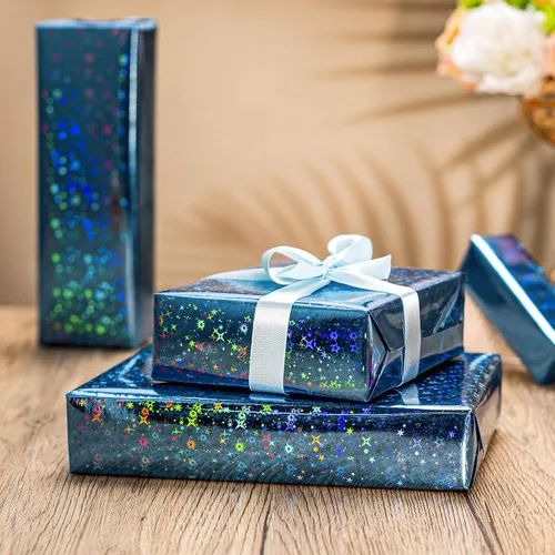 Vista 2 de Merture - Rollo de papel de regalo holográfico azul, papel de regalo azul con diseño de galaxia brillante para cumpleaños, baby shower, Navidad, día