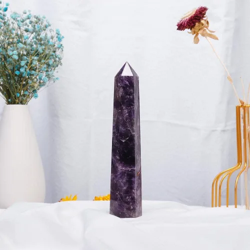 Vista 2 de Apengshi Amatista Grande Torre de Cristal Natural Dream 5.9"-6.3" 6 Facetas de Un Solo Punto Varita de Cristal Sanador de Chakras Energía Piedra