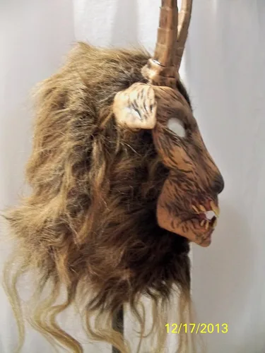 Vista 4 de Zagone Studios Los hombres tienen tu cabra