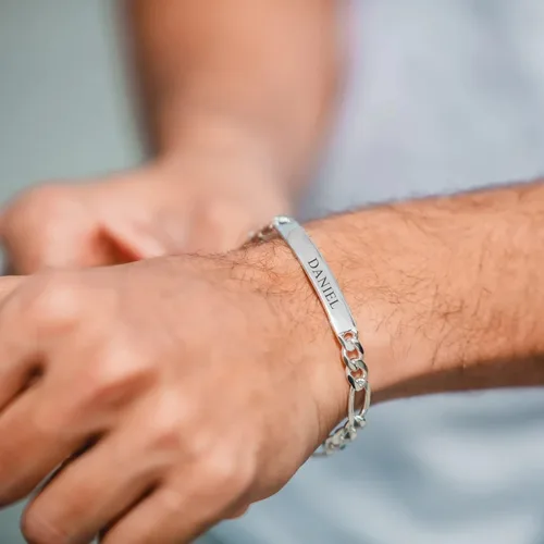 Vista 2 de LeCalla Personalized Customised Engraved Name Men's Figaro Chain ID Bracelet in 925 Sterling Silver Personalized Custom Birthday Christmas Fathers