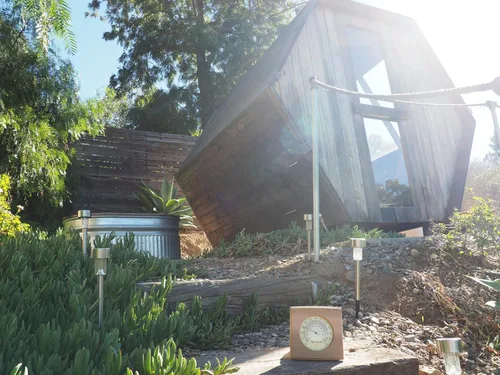 Vista 6 de HSE - Termómetro mecánico de cedro para sauna con diseño minimalista y esferas de vidrio