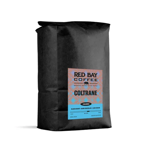 Vista 6 de Red Bay Coffee Brazilian Cake Lady - Granos de café de tostado medio, café en grano entero, granos de café brasileños, bolsa resellable de 5 libras