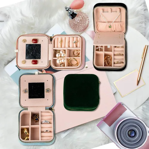Vista 7 de Smileshe Joyero de terciopelo para mujeres y niñas, pequeño organizador de viaje con espejo, mini estuche de regalo portátil, cajas