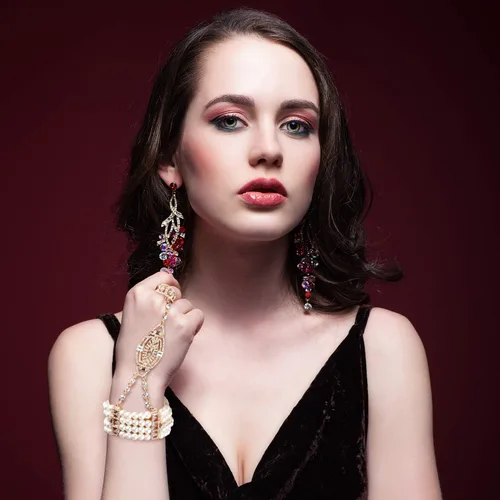 Vista 4 de Juego de 2 pulseras de los años 20 de los años 20, pulsera de cristal de perlas de imitación para mujer