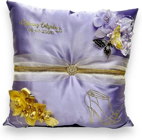 Vista 11 de Almohada para zapatos de quinceañera, azul, hecha a mano y personalizada para ti.