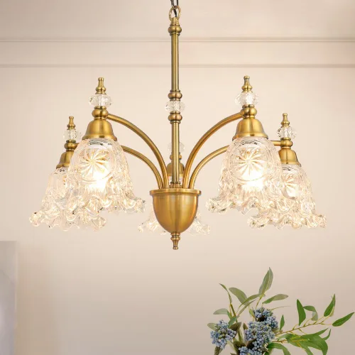 Vista 8 de Candelabro vintage de latón – Lámpara de comedor de altura ajustable con vidrio soplado hecho a mano – Base E26 de 5 luces, ideal para cocina