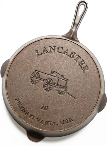 Vista 2 de Lancaster Cast Iron Sartén No. 10 - Sartén de hierro fundido pre-sazonada de herencia de 11-5/8 pulgadas - Fabricada en Estados Unidos
