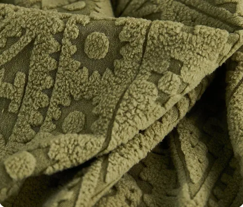Vista 5 de vctops Funda de sofá de 1 pieza con diseño bohemio de forro polar jacquard y parte inferior elástica, suave felpa con patrón geométrico para sofá