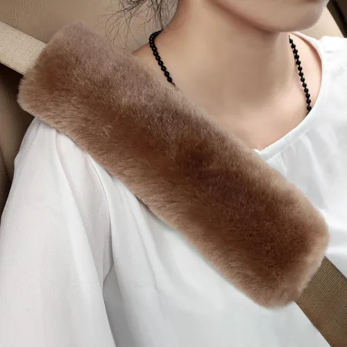Vista 10 de Funda para cinturón de seguridad de automóvil de lana de oveja genuina suave, 2 piezas, almohadilla para hombro del cinturón de seguridad para una