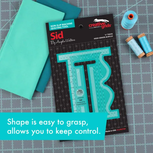Vista 3 de Creative Grids Herramienta de acolchado a máquina – Sid – CGRQTA9 – Fabricado en Estados Unidos, regla de plantilla acrílica antideslizante