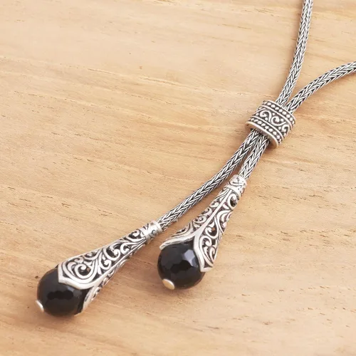 Vista 4 de NOVICA Collar hecho a mano de plata esterlina 925 Onyx Lariat colgante negro Indonesia piedra preciosa 'Celuk Pendulum', Plata esterlina, No es una